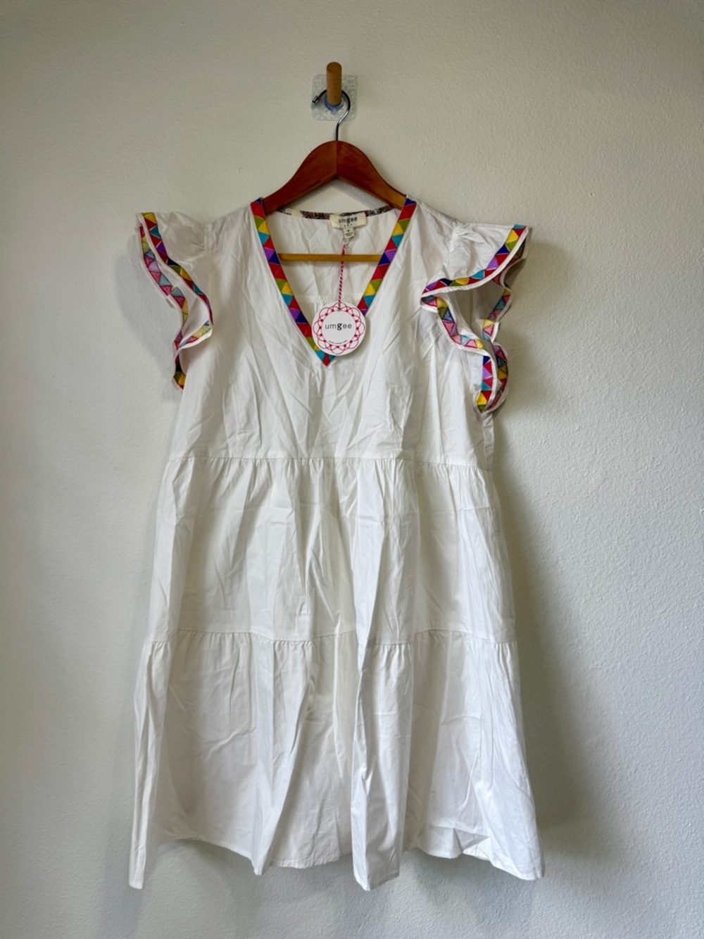 Umgee White Boho Flutter Sleeve Dress Multicolor Trim NWT Medium - Picture 3 of 4